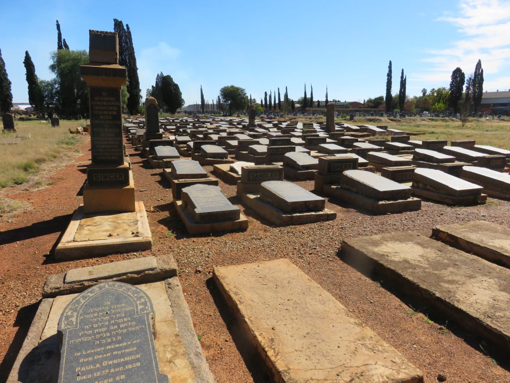 Potchefstroom Kohler graveJewish graveyard